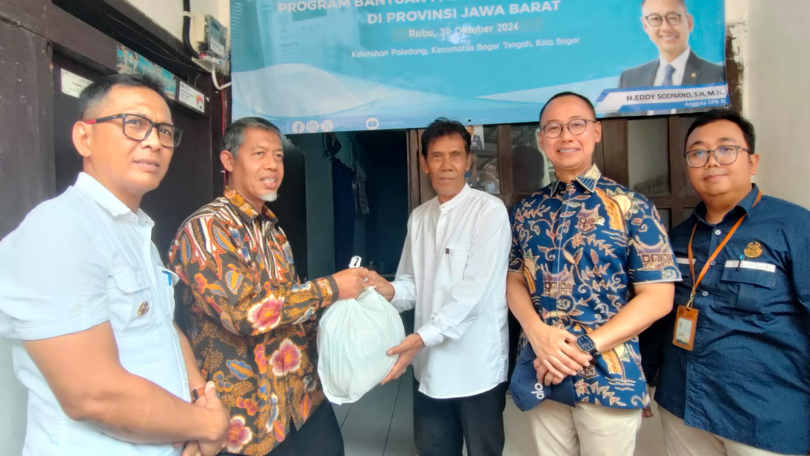 Sosialisasi dan Penyalaan Pertama Program BPBL di Kelurahan Paledang, Kecamatan Bogor Tengah, Kota Bogor, Rabu (30/10/2024).