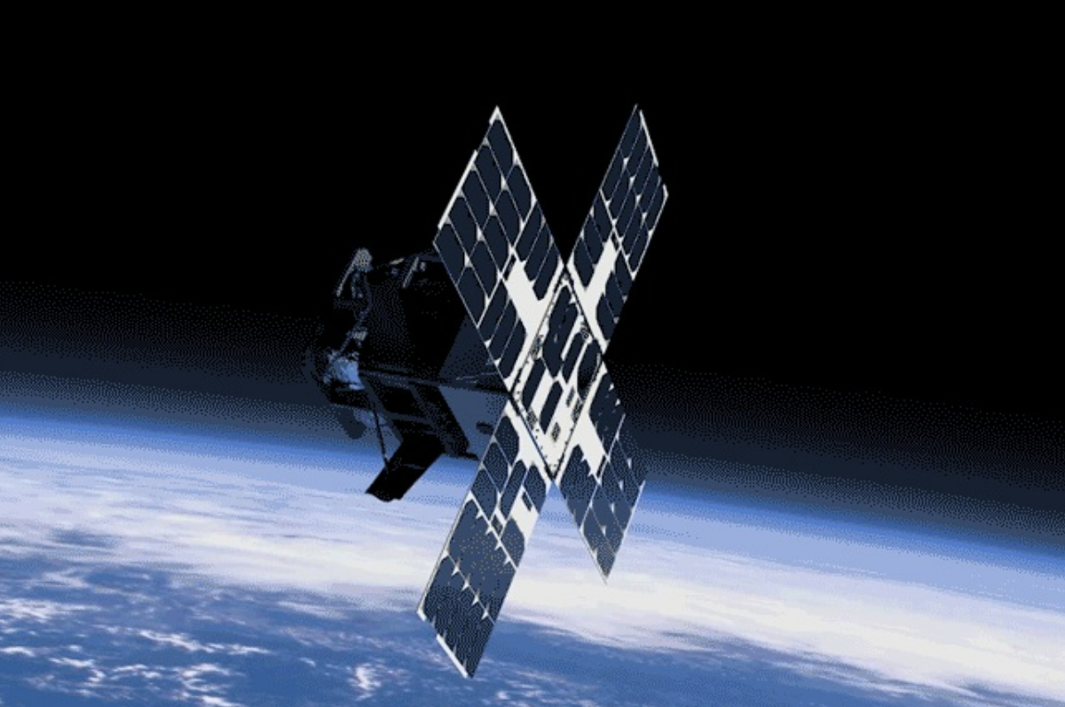 Satelit.