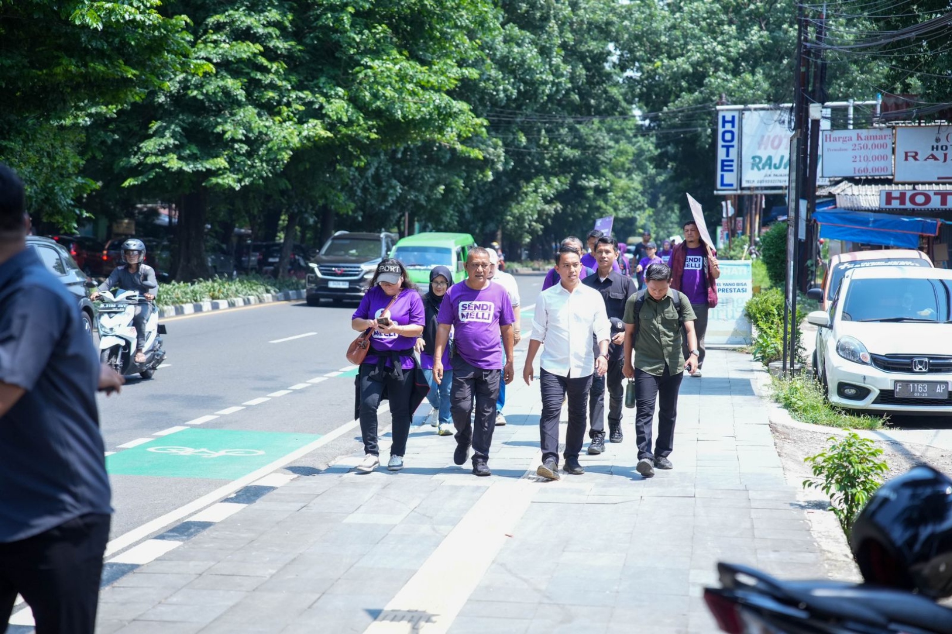 Calon Wali Kota Bogor nomor urut 1, Sendi Fardiansyah menilai infrastruktur dan transportasi publik di kota ini masih kurang memadai.
