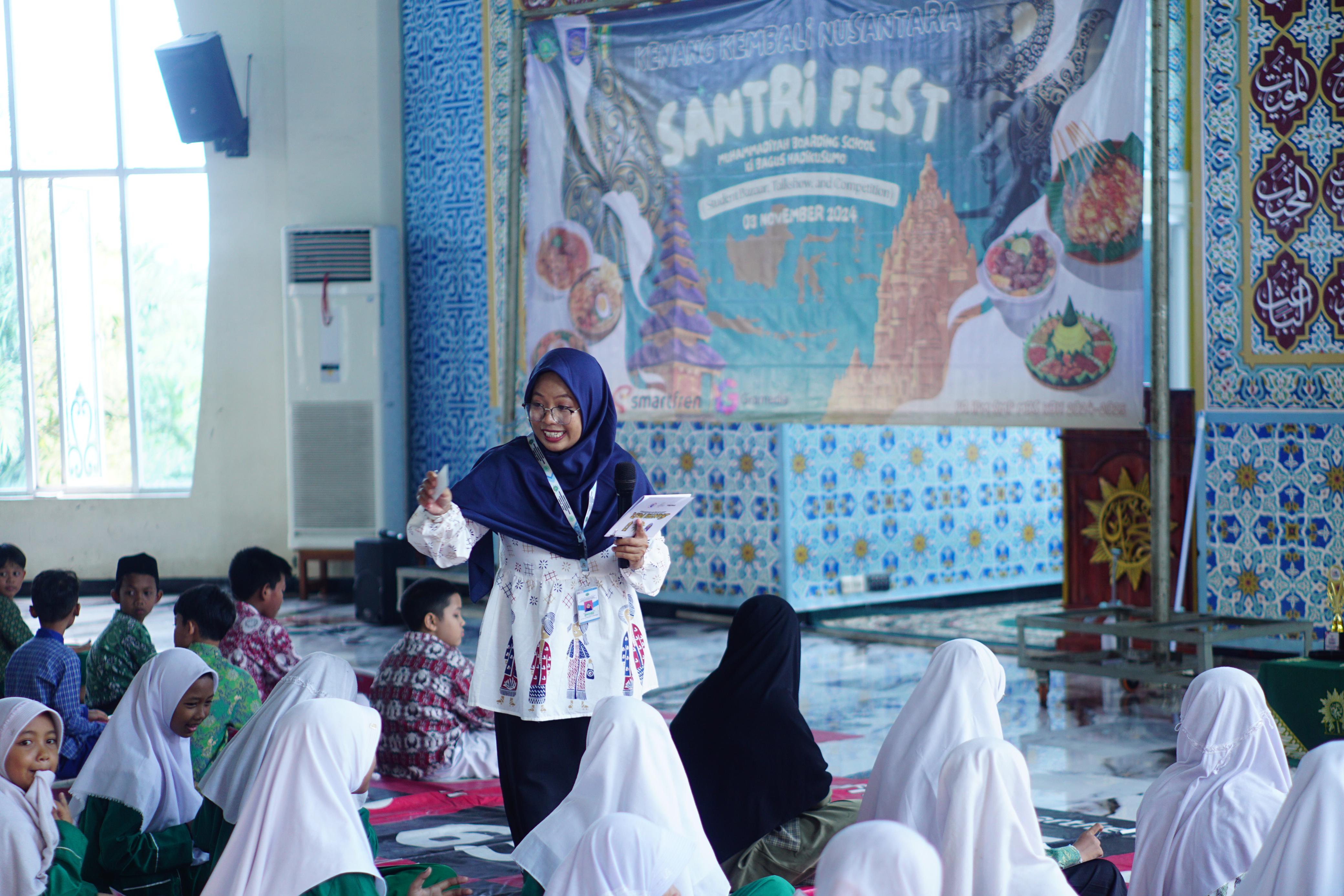 Potret suasana saat berlangsungnya kegiatan Santri Fest 2024 yang dihelat oleh Ponpes MBS Ki Bagus Hadikusumo
