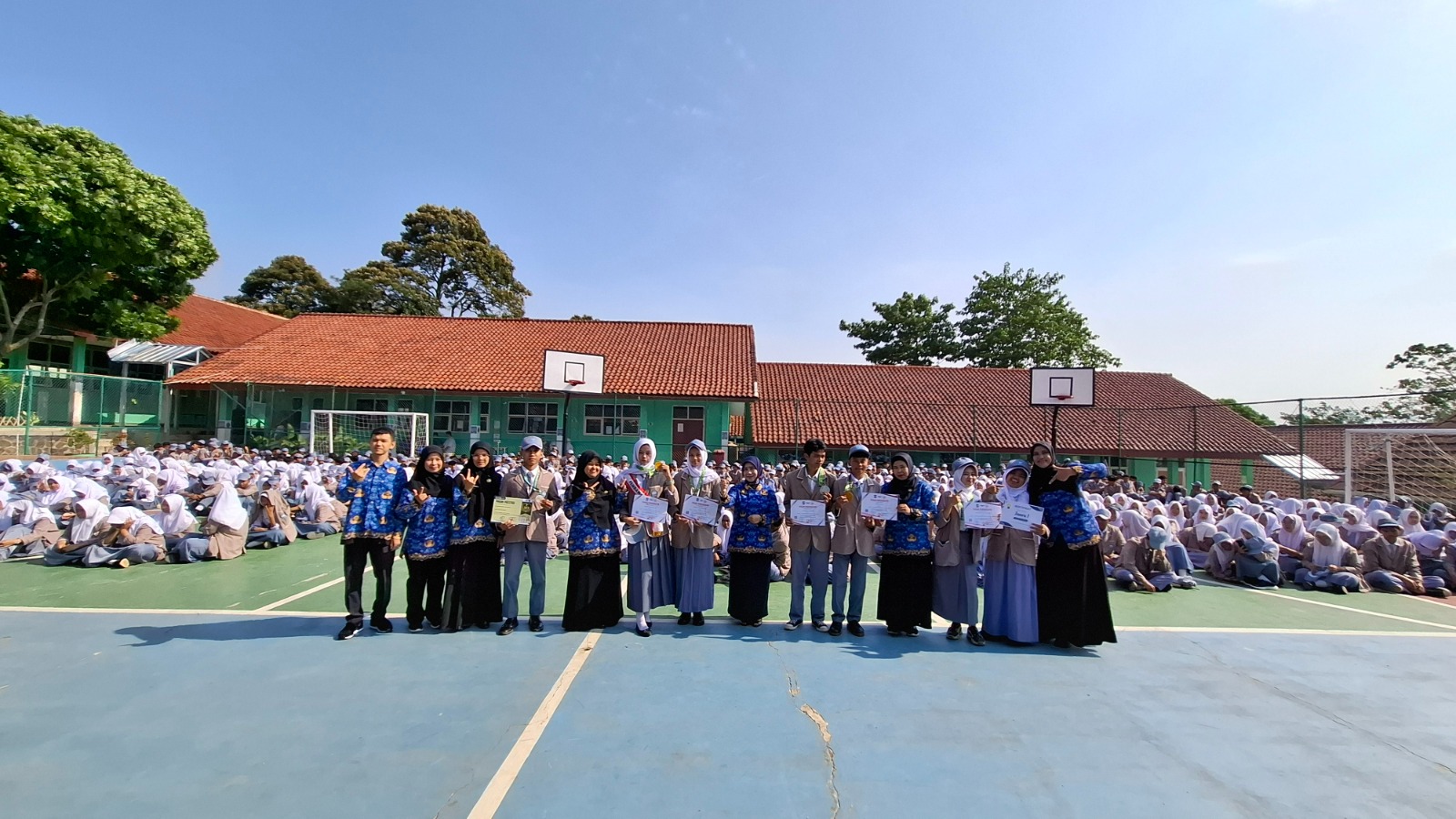 SMAN 1 Cijeruk Bogor Bertabur Prestasi Lokal hingga Nasional