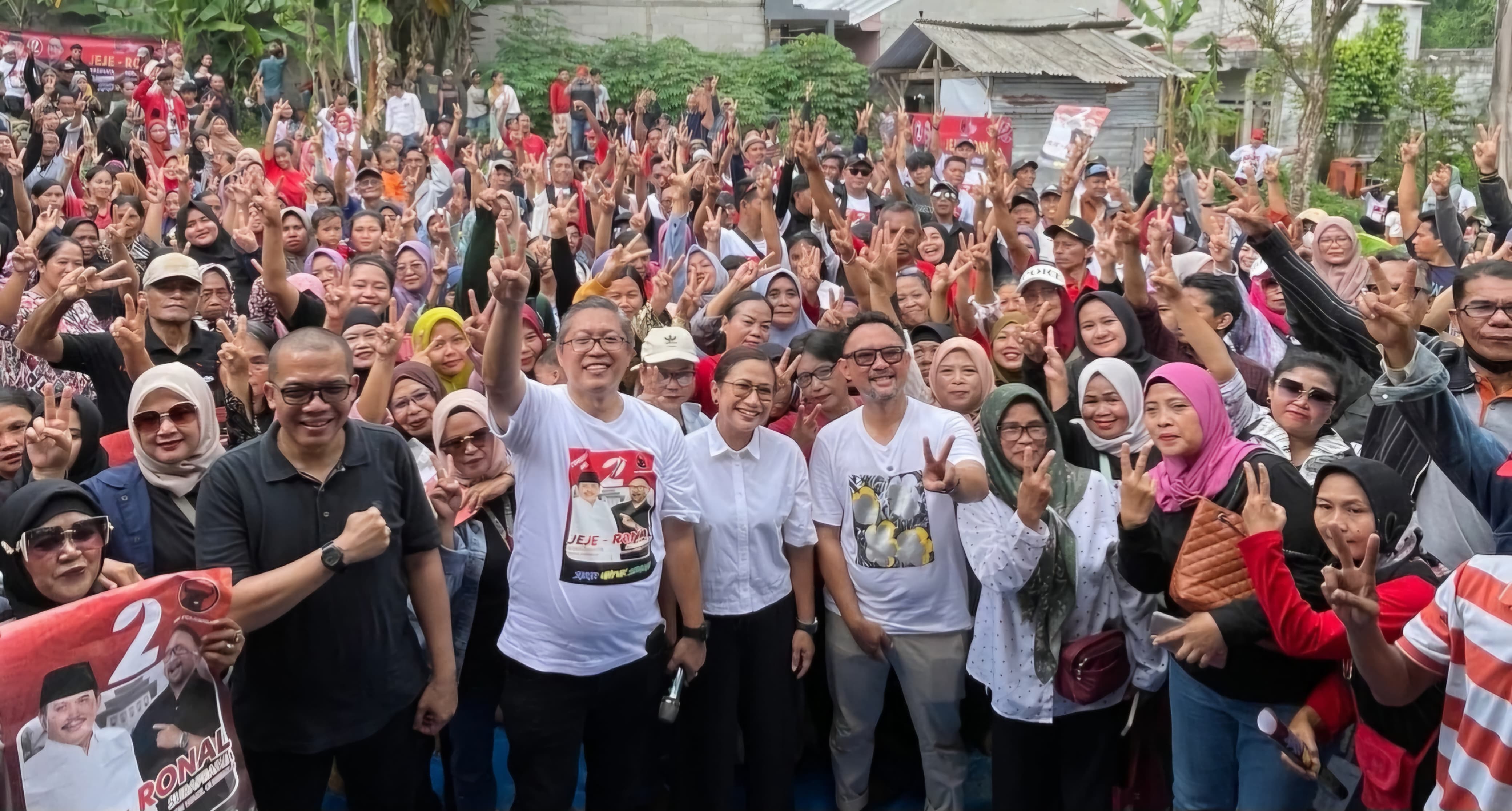 Rena Da Frinda dan teddy Risandi Kawal Cawagub Jabar Ronald Surapradja Kampanye di Kota Bogor
