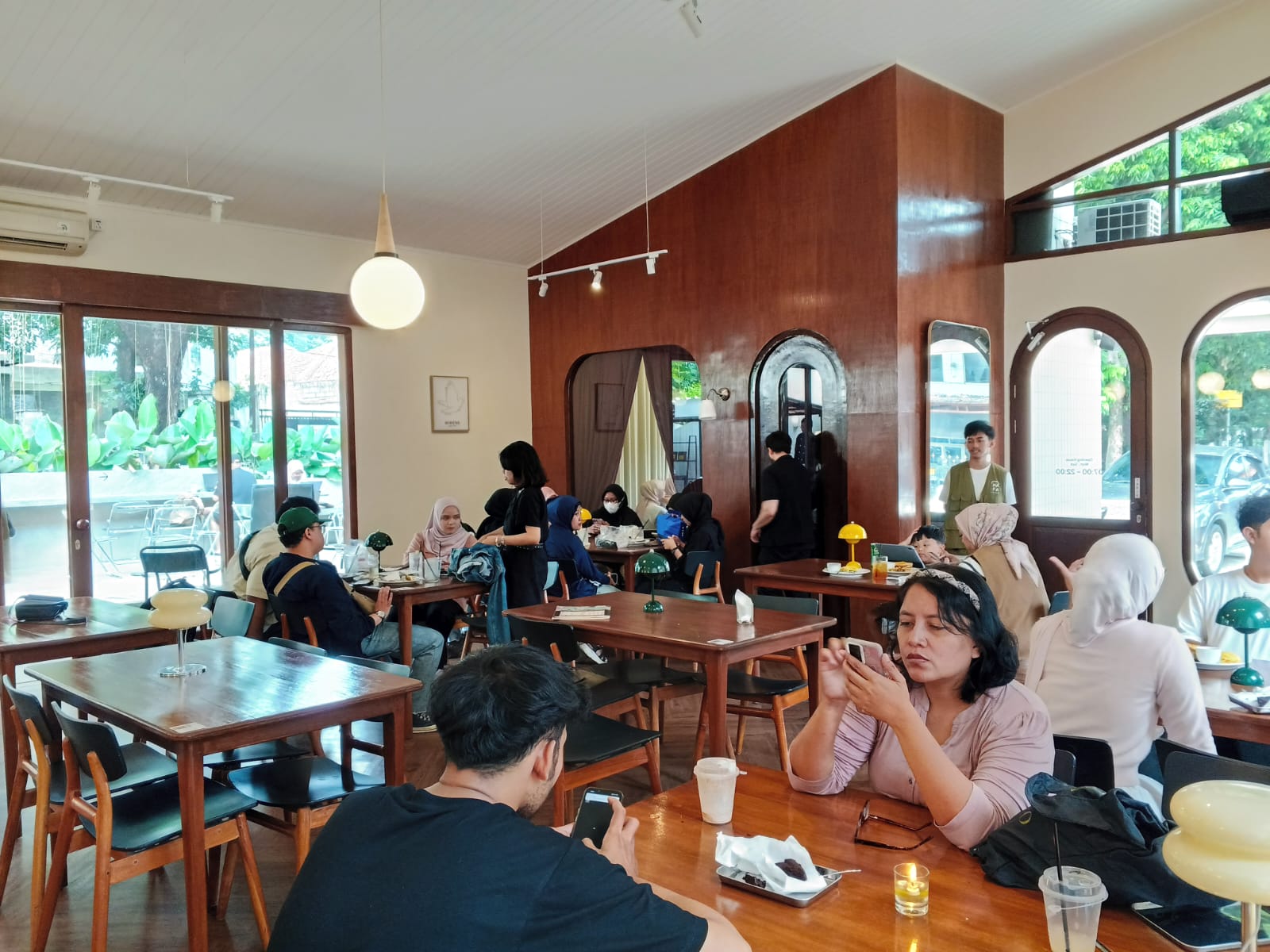 Hafa Coffee yang beralamat di Jalan Puter Nomor 2, Kecamatan Tanah Sareal, Kota Bogor.