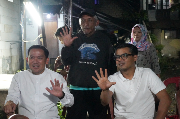 Cawalkot Bogor nomor 5, Dokter Rayendra dan Eka Maulana, ngopi dan ngaliwet bareng warga Sindangbarang Selasa (12/11/2024).