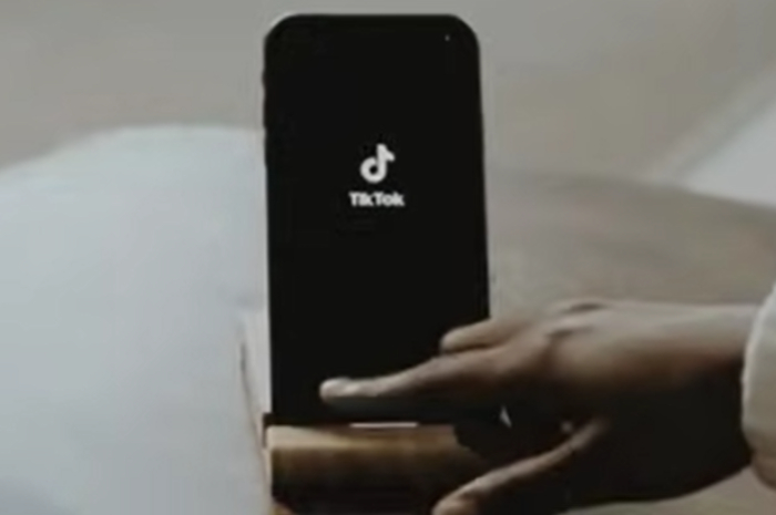 Ilustrasi aplikasi TikTok.