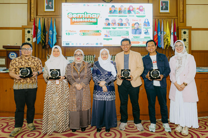 Para narasumber seminar yang digelar Prudential Syariah bekerja sama dengan UIN Syarif Hidayatullah Jakarta.