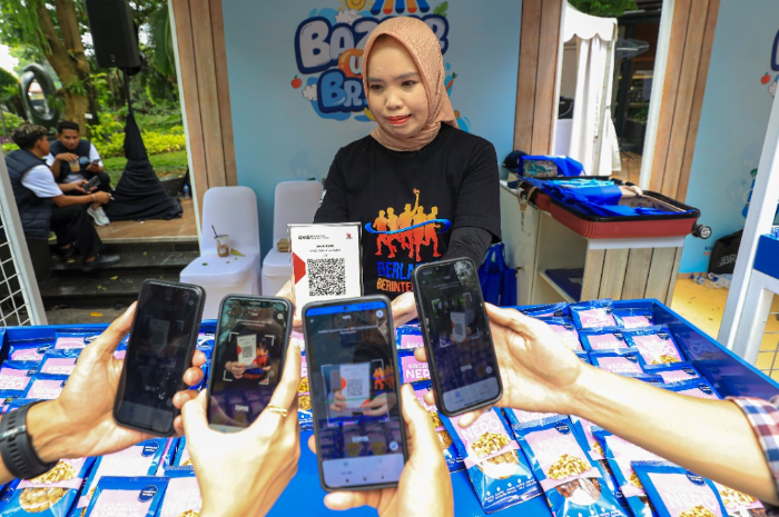 Stand Kacang Nepo pada bazar yang digelar BRI.