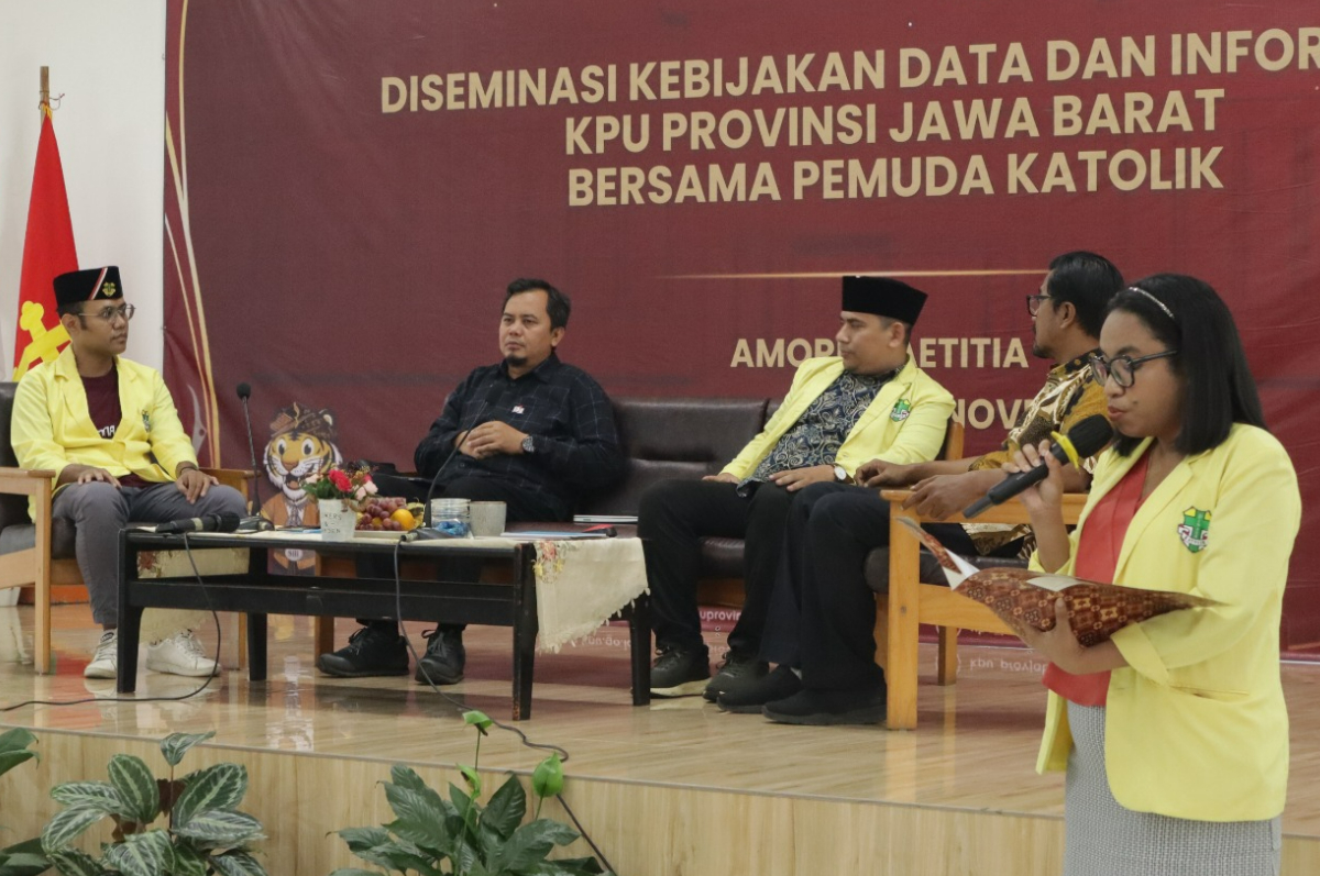 Pemuda Katolik dan KPU Jabar gelar diseminasi kebijakan data dan informasi.