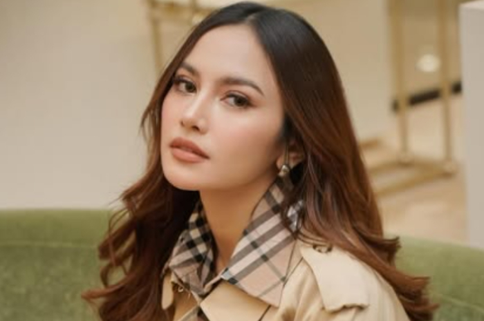 Penyanyi Mahalini yang juga istri Rizky Febian.