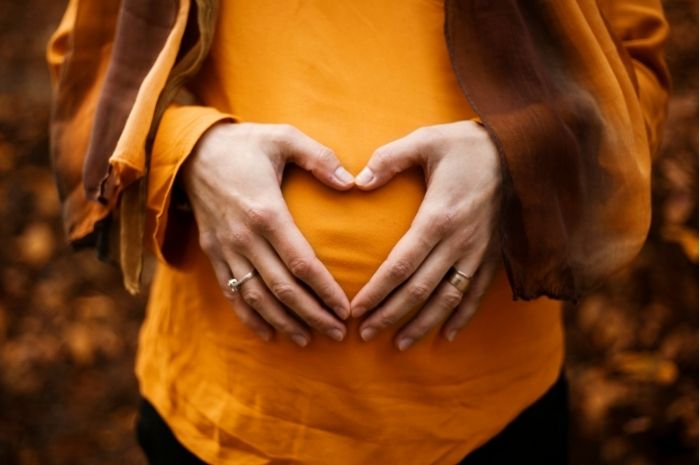 Pilihan asupan alami untuk promil yang bisa bantu tingkatkan kesuburan dan fertilitas pria dan wanita secara efektif.