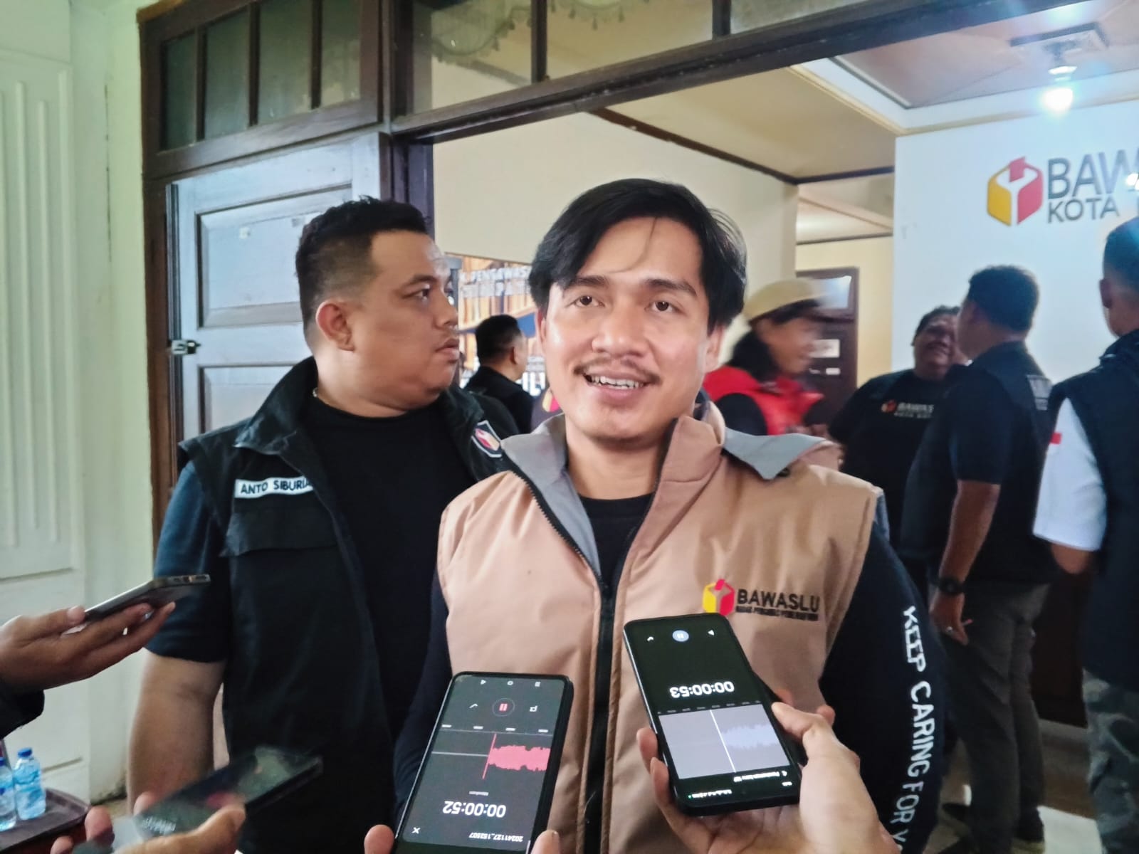 Ketua Bawaslu Kota Bogor, Herdiyatna.