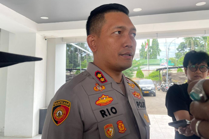 Kapolres Bogor AKBP Rio Wahyu Anggoro menjelaskan fakta kasus Aipda Nikson.