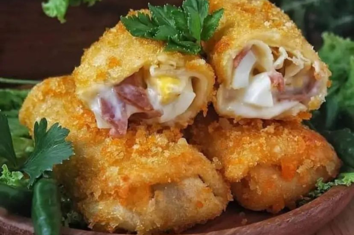 Cemilan Risol Mayo isi sosis dan telur