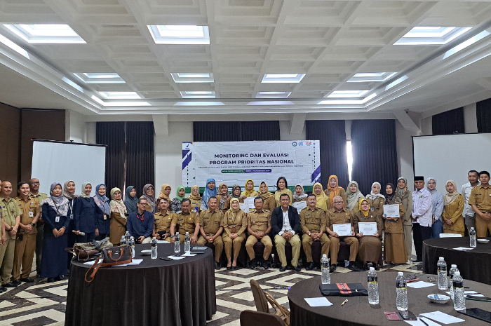 Monitoring dan evaluasi program prioritas nasional yang digelar BPOM bersama Pemkot Bogor.