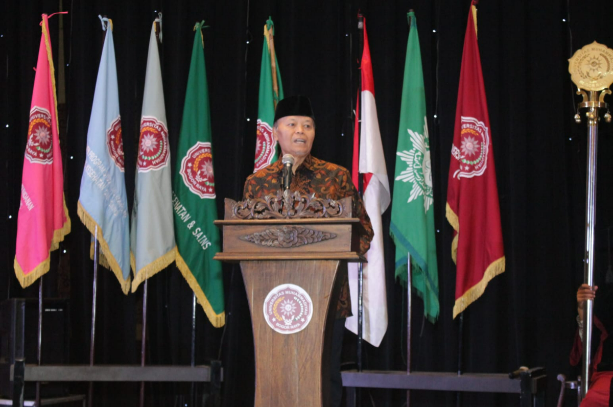 Wakil Ketua MPR RI Dr. H. M. Hidayat Nur Wahid, M.A..