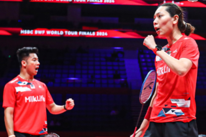 Pasangan ganda campuran bulutangkis Indonesia Dejan Ferdinansyah/Gloria Emanuelle Widjaja&nbsp;usai bertanding di BWF World Tour Finals 2024.