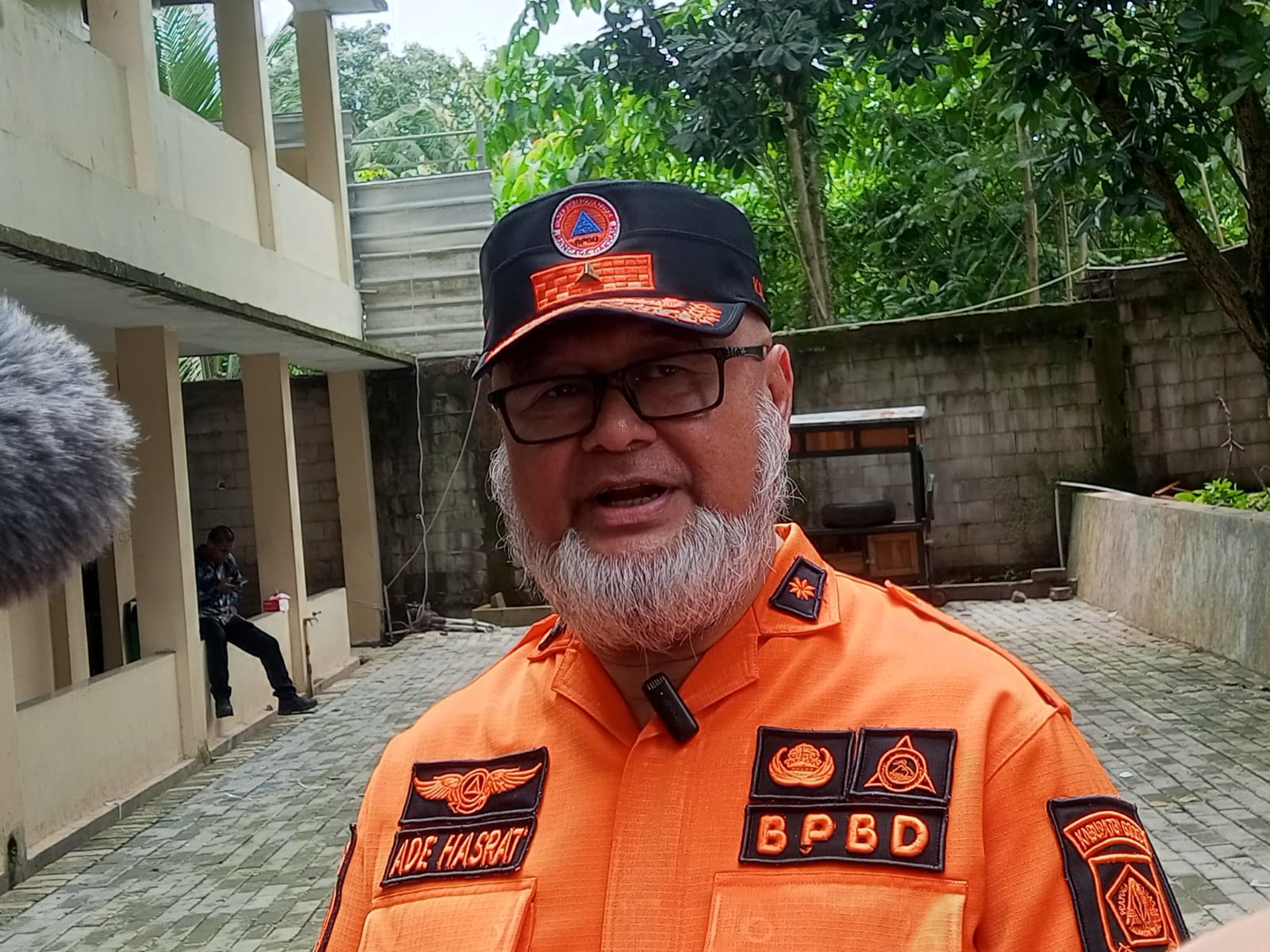 Kalak BPBD Kabupaten Bogor, Ade Hasrat