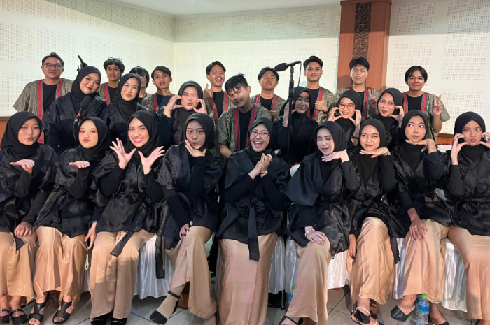 Ilustrasi paduan suara mahasiswa
