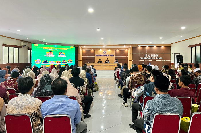 Diklat bagi guru SMP yang digelar BMPS di Aula Asri 3 Kampus Al Madinah di Cibinong pada Rabu (11/12/2024)