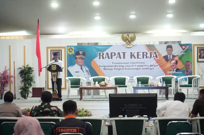 Rapat Kerja dan Evaluasi Pemkab Bogor