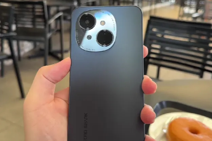 TECNO SPARK Go 1 menawarkan kemampuan multitasking dan konektivitas terbaik di kelasnya.