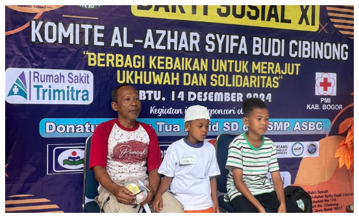 Yayasan Al Azhar Syifa Budi Cibinong melakukan kegiatan sosial khitanan massal hingga pemeriksaan kesehatan gratis.