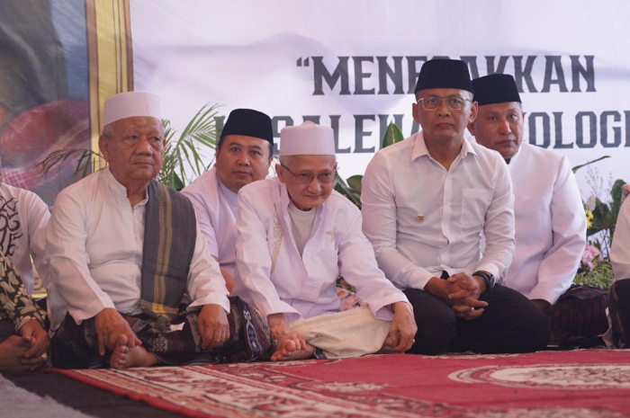 Peringatan Haul ke-53 KH. Tb. Muhammad Falak bin Tubagus Muhammad Abbas.
