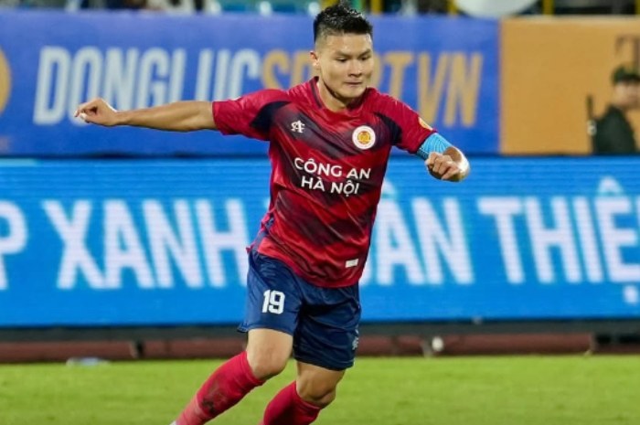 Pemain Vietnam Nguyen Quang Hai.
