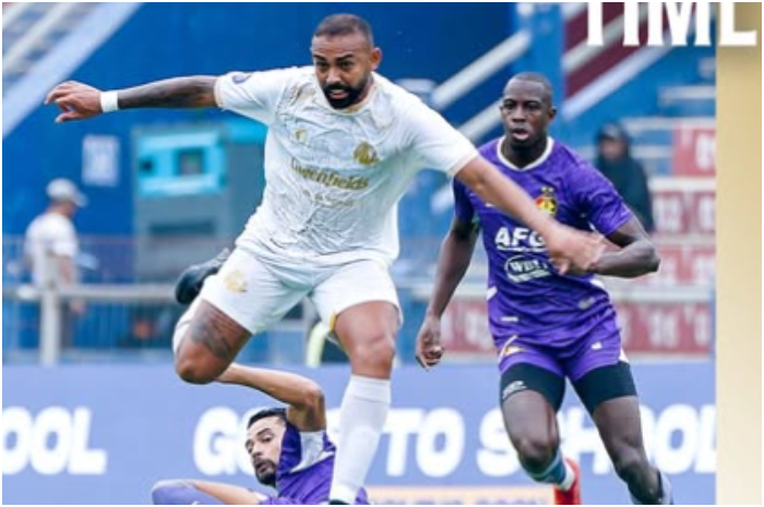Persik Kediri vs Arema FC berhadapan di pekan ke-15 Liga 1 2024/2025,  senin (16/12/2024).