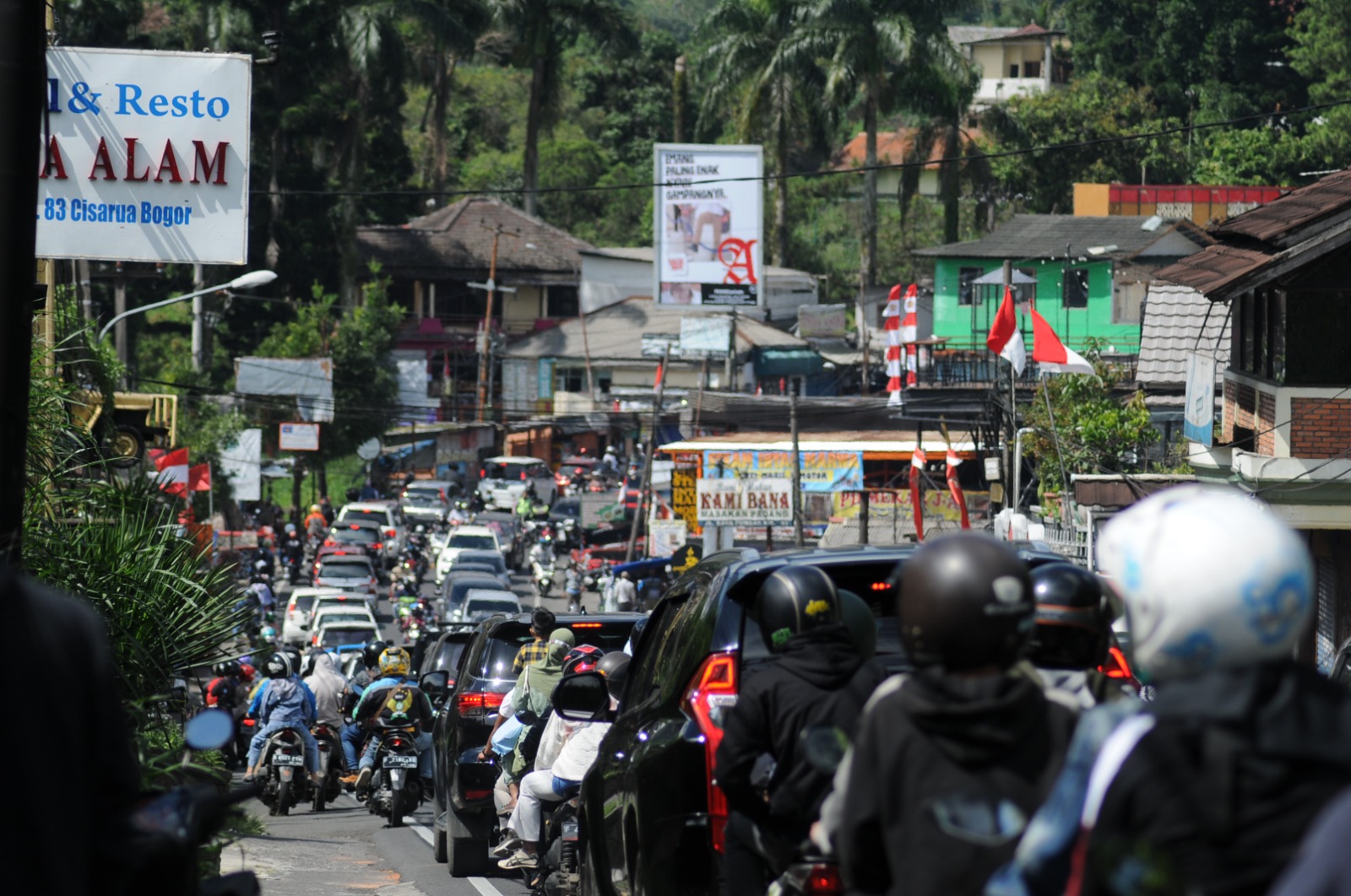 Ilustrasi kemacetan di Kawasan Puncak Bogor. Polres Bogor bakal lakukan rekayasa lalin di libur Nataru.