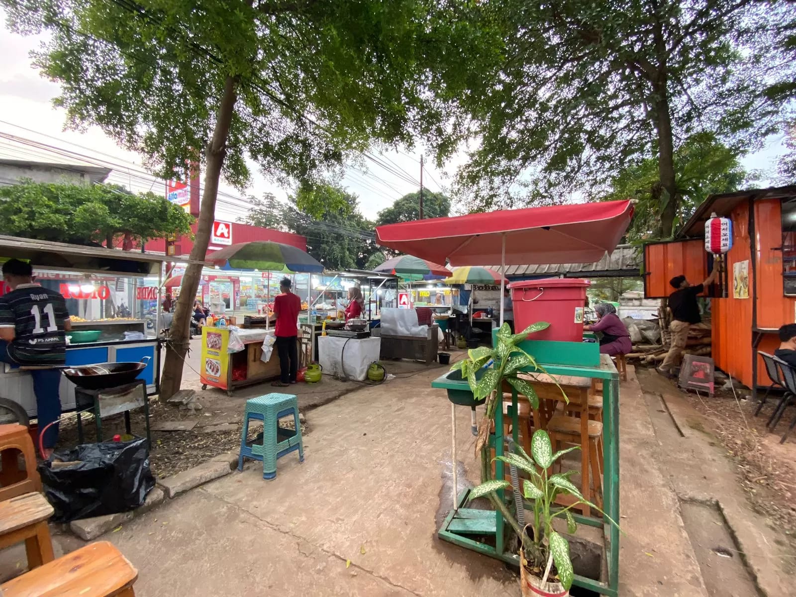 Sentra UMKM di Kecamatan Cibungbulang, Kabupaten Bogor.