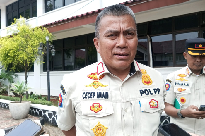 Kepala Satpol PP Kabupaten Bogor Cecep Imam Nagarasid.