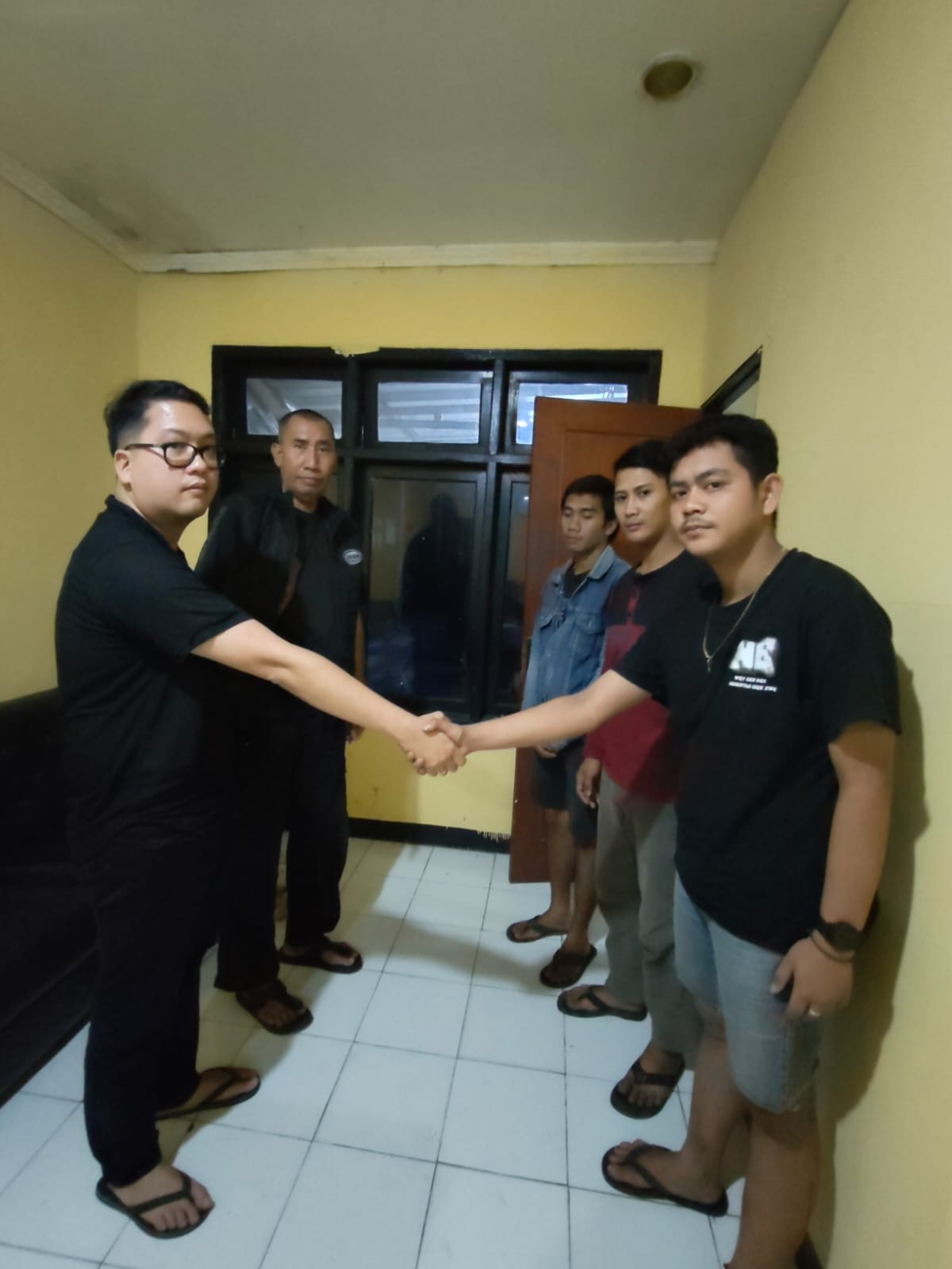 Tindak lanjut kasus wisatawan yang dipukuli Pak Ogah di Jalur Alternatif Puncak Bogor.