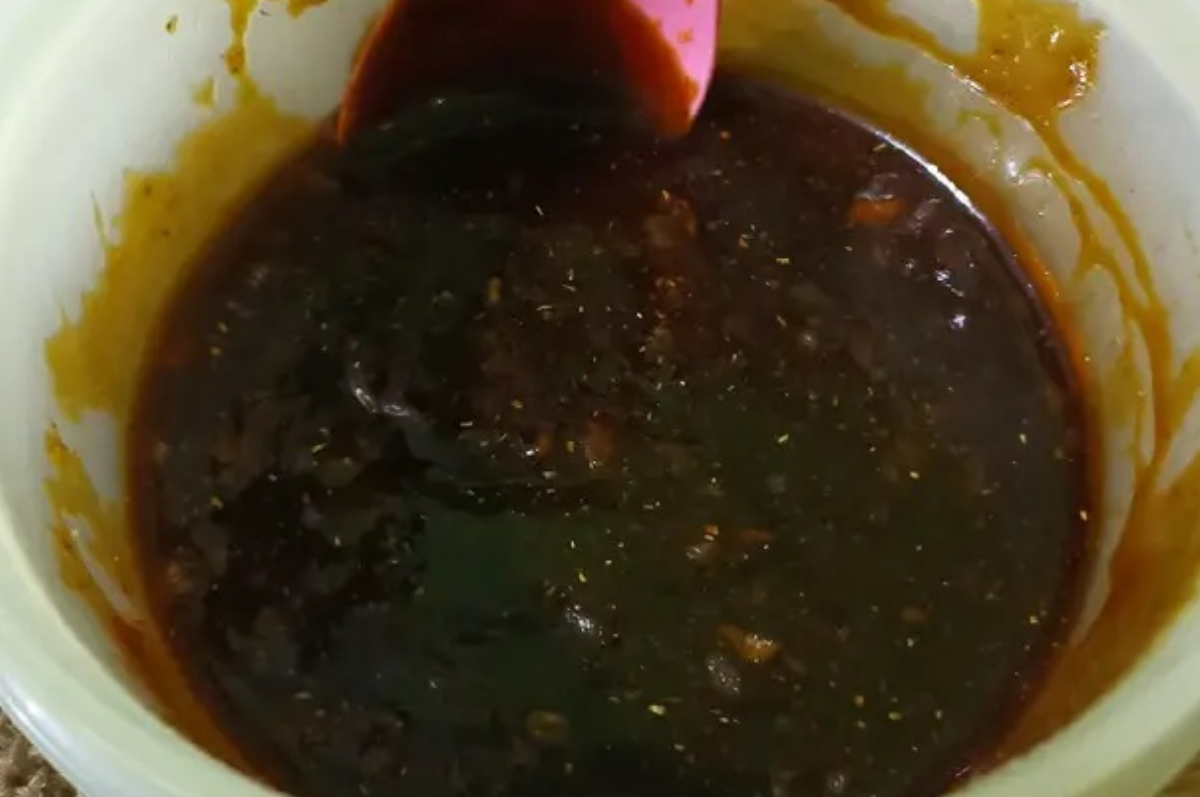 Resep olesan bumbu bakar untuk kuliner tahun baru.