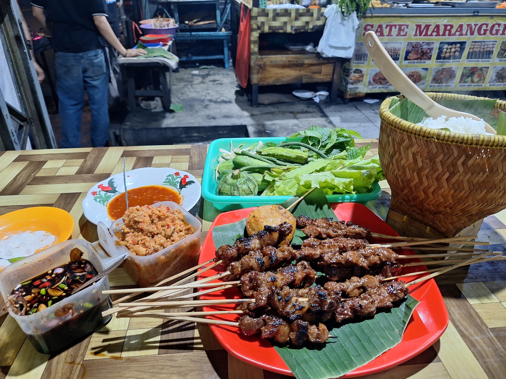 Sate Maranggi Mang Munir Cianjur dekat dengan Puncak Pas Bogor.