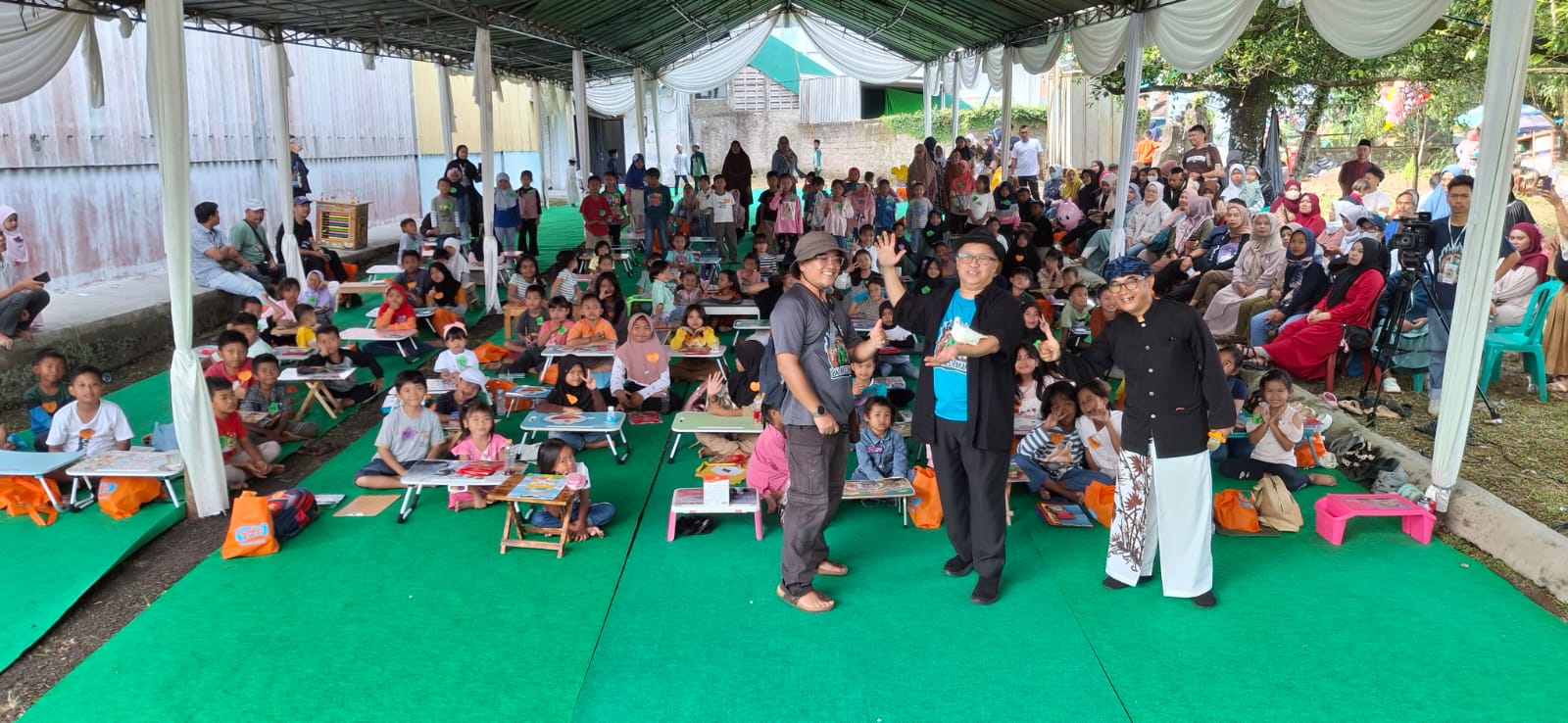 Warga Pasir Eurih Bogor Gelar Balakecrakan 2025