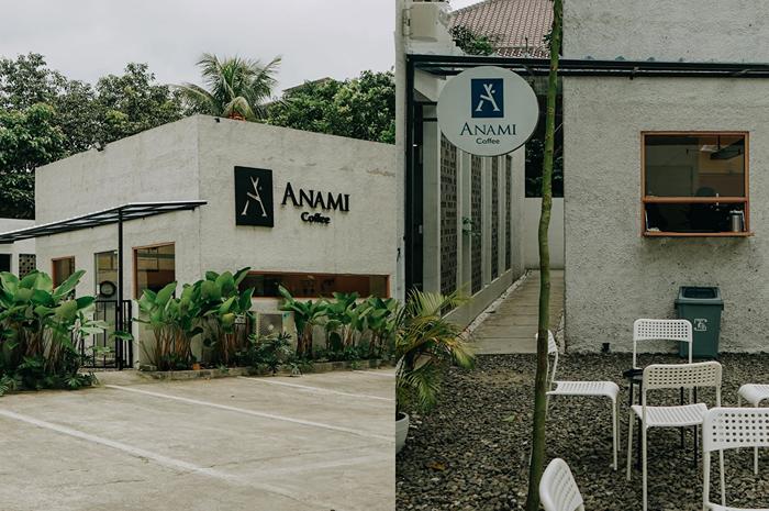 Anami Cafe.