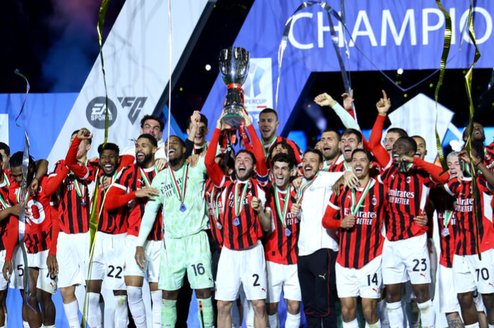Seremony AC Milan sebagai Juara Piala Super Italia 2024.