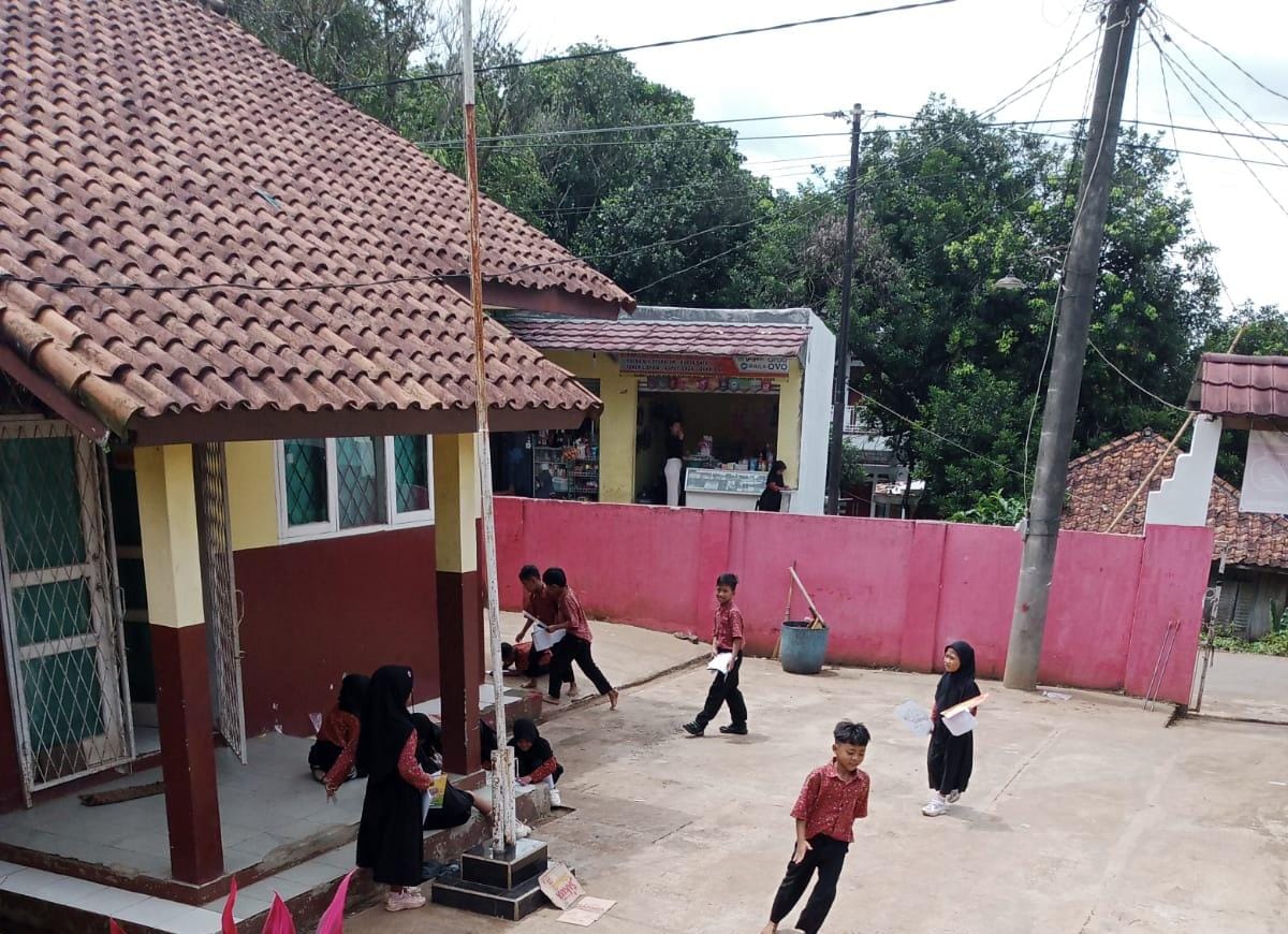 Kondisi terkini SDN Pingku 03 yang viral kasus dugaan penggelapan PIP