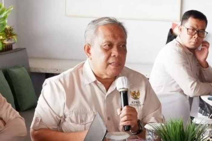 Komisioner KPAD Kabupaten Bogor, Erwin Suriana.prihatin dengan maraknya aksi tawuran remaja.