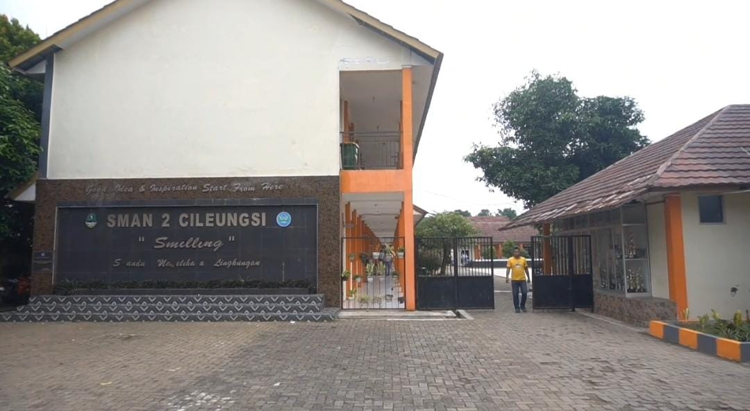 Suasana SMAN 2 Cileungsi Bogor.