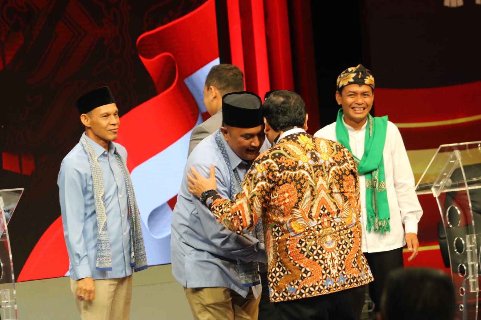 Dua pasangan Calon Bupati Bogor usai ikuti debat kedua di Jakarta, beberapa waktu lalu.