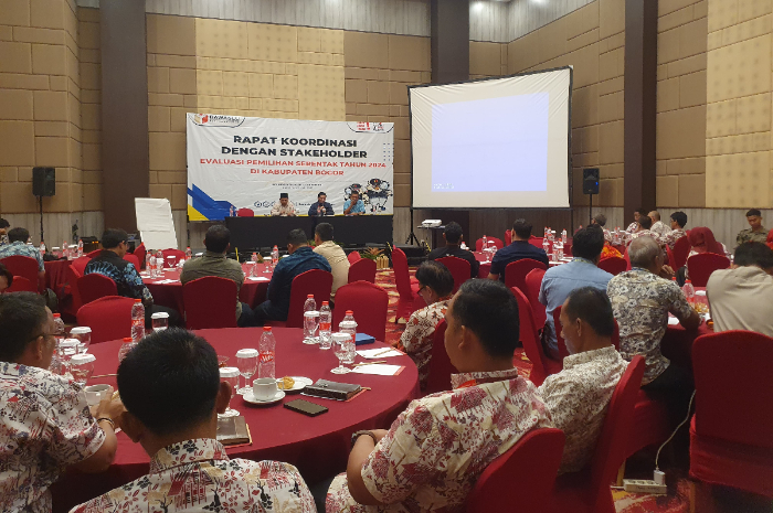 Bawaslu Kabupaten Bogor melakukan Rapat Koordinasi di Cibinong, Kabupaten Bogor, Kamis (16/1/2025).