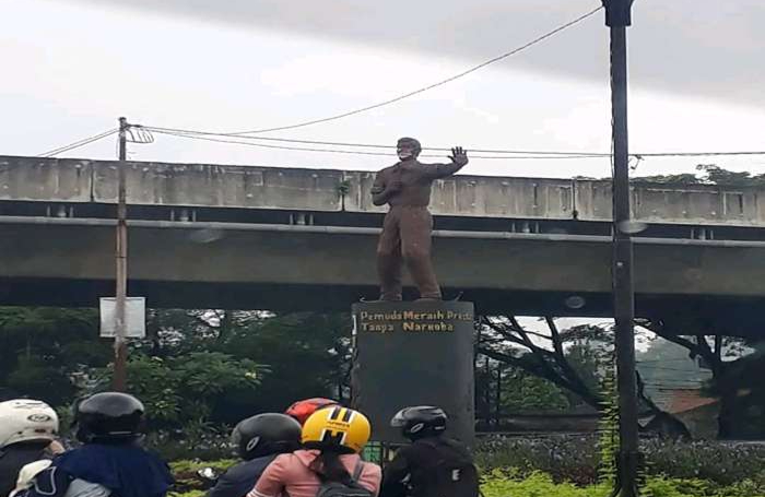 Tugu Patung Anti Narkoba di Kota Bogor.