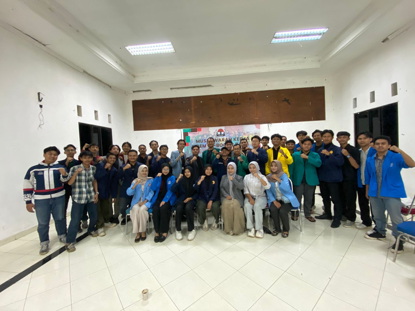 Sejumlah pengurus Aliansi BEM Bogor Raya seusai menghelat Muker 2025.