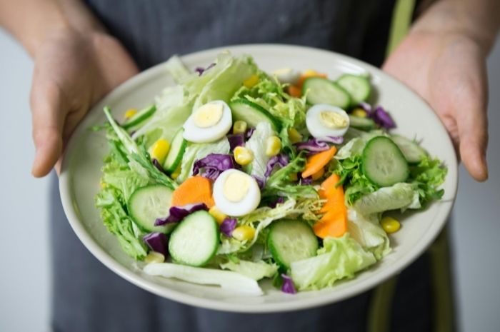 Ini 5 hal yang perlu diperhatikan saat diet agar kamu sukses turunkan berat badan selagi menjaga tubuh tetap sehat dan bugar.