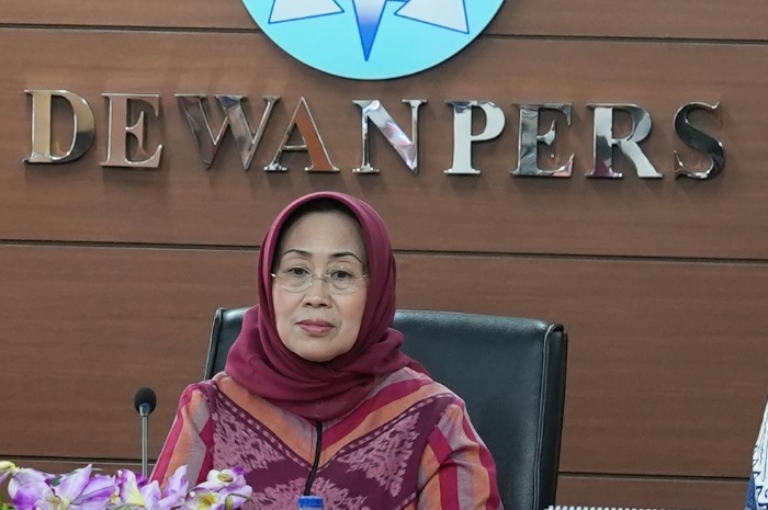 Ketua Dewan Pers, Ninik Rahayu saat memberikan keterangan.