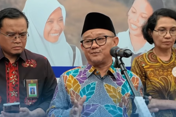 Menteri Pendidikan Dasar dan Menengah (Mendikdasmen) Abdul Mu