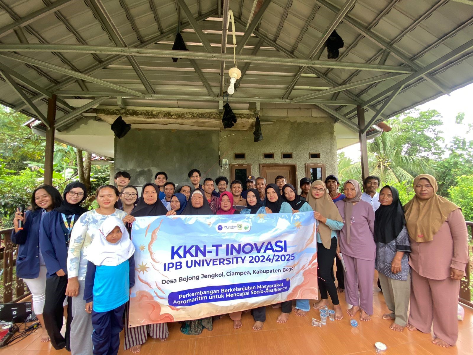 Kelompok KKN-T IPB University Desa Bojong Jengkol, Kecamatan Dramaga