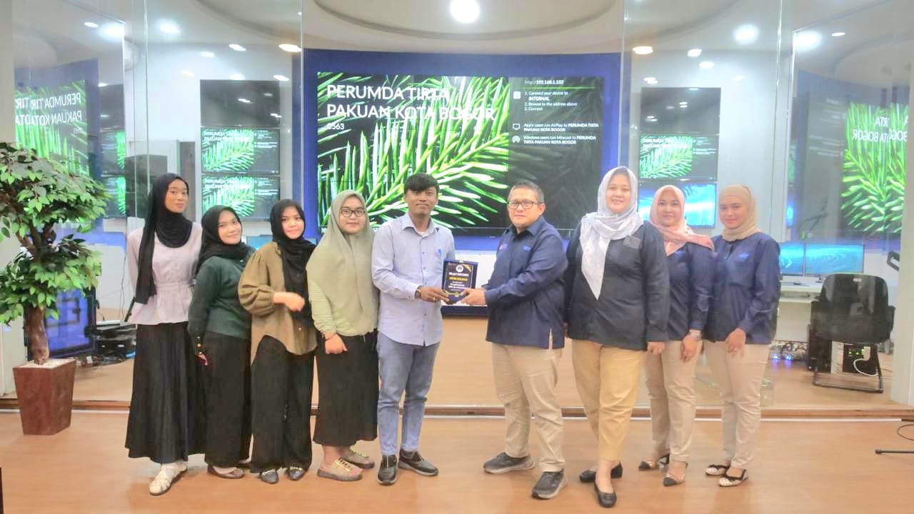 KPP Bogor  Raya saat menyambangi Kantor Perumda Tirta Pakuan.